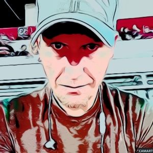 Meet your Posher, Aaron